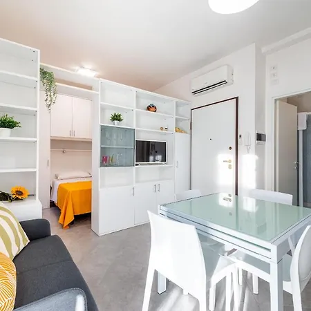 Apartmán L'angolo Giallo - Centralissimo