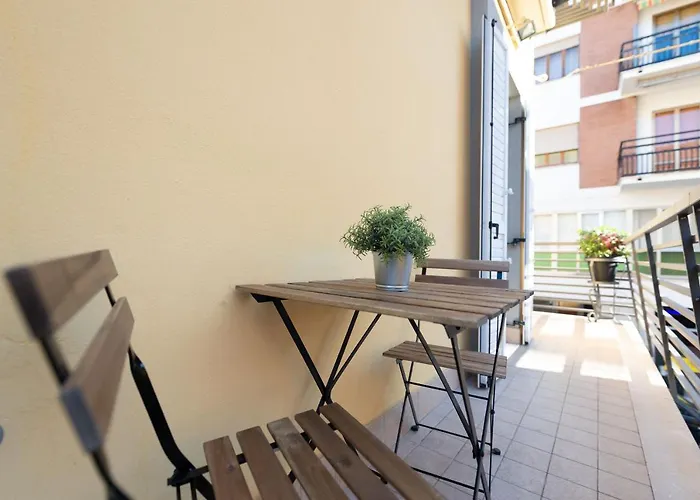 L'angolo Giallo - Centralissimo Apartment